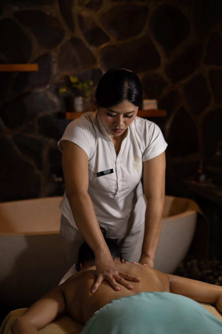 Traditional Balinese massage at The Calma Spa